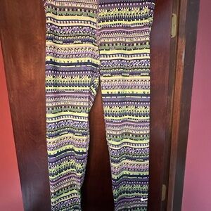 Nike Women’s Leggings with Purple and Yellow Pattern